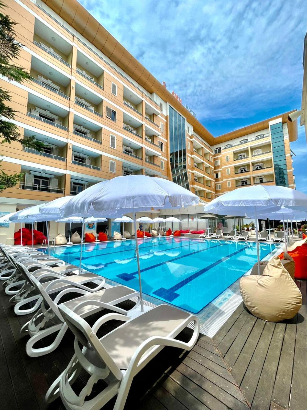 Amh Hotel Durrës Exterior foto